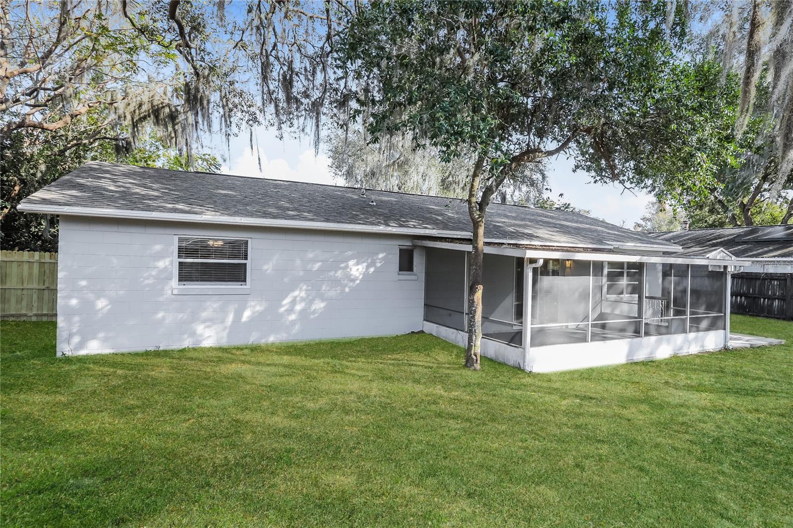 Image 14 of 16 For 3074 Riverbrook Drive