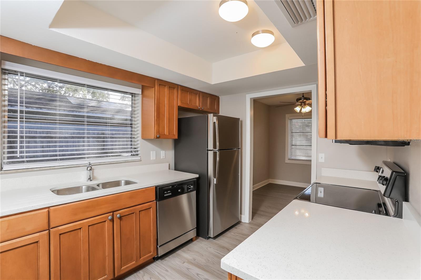 Image 5 of 16 For 3074 Riverbrook Drive