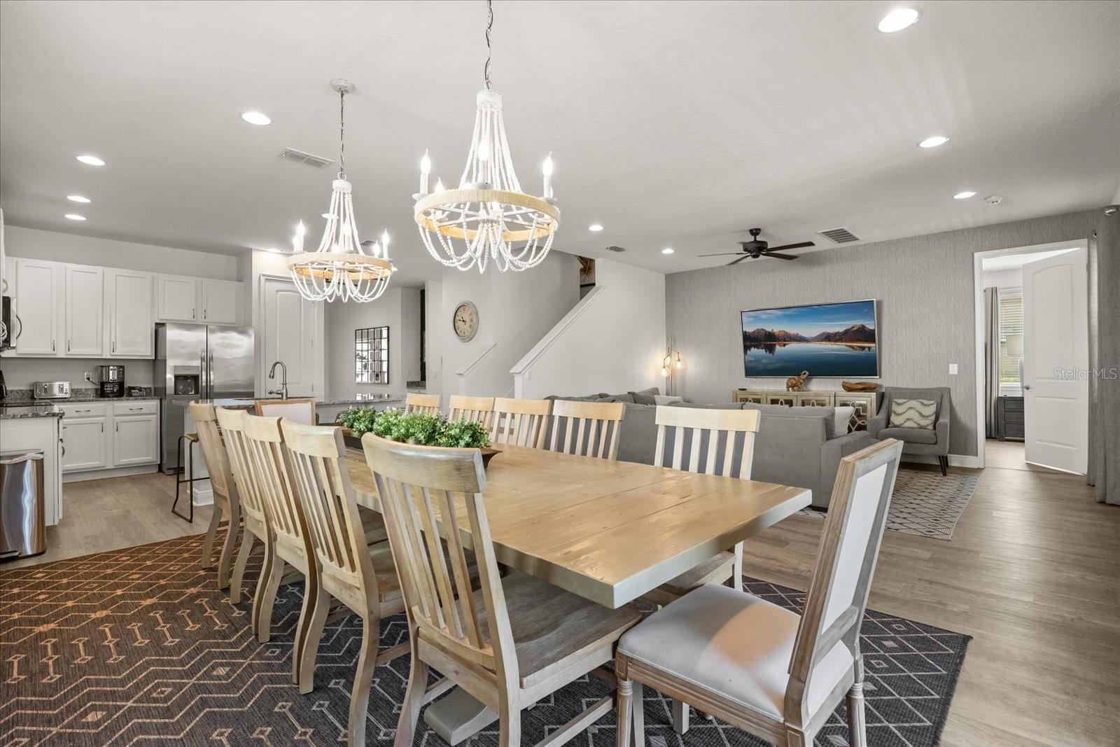 Image 13 of 47 For 390 Burma Street