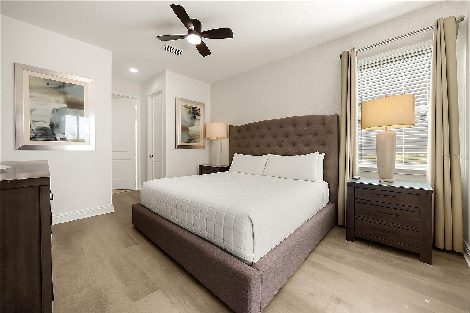 Image 31 of 47 For 390 Burma Street