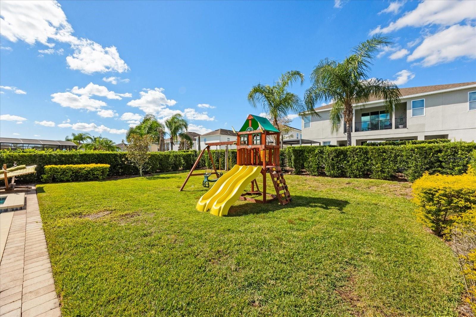 Image 45 of 47 For 390 Burma Street