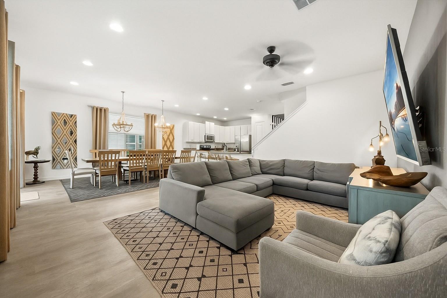 Image 6 of 47 For 390 Burma Street