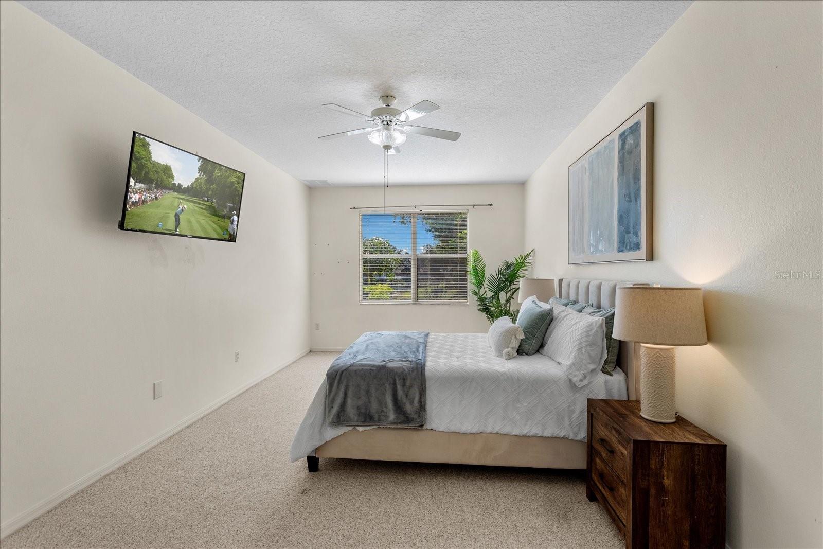 Image 11 of 28 For 106 Spring Glen Drive