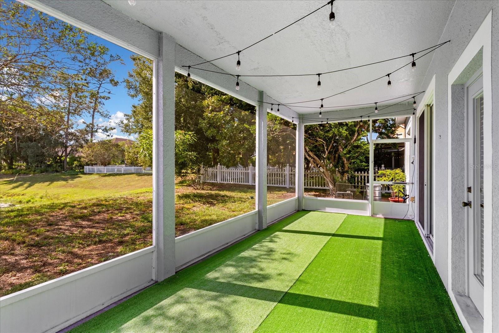 Image 22 of 28 For 106 Spring Glen Drive