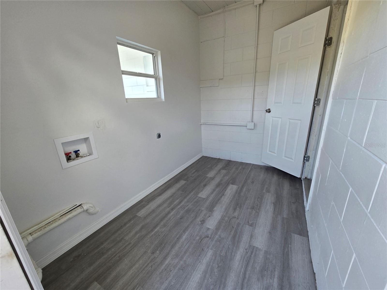 Image 24 of 28 For 5022 Keith Place