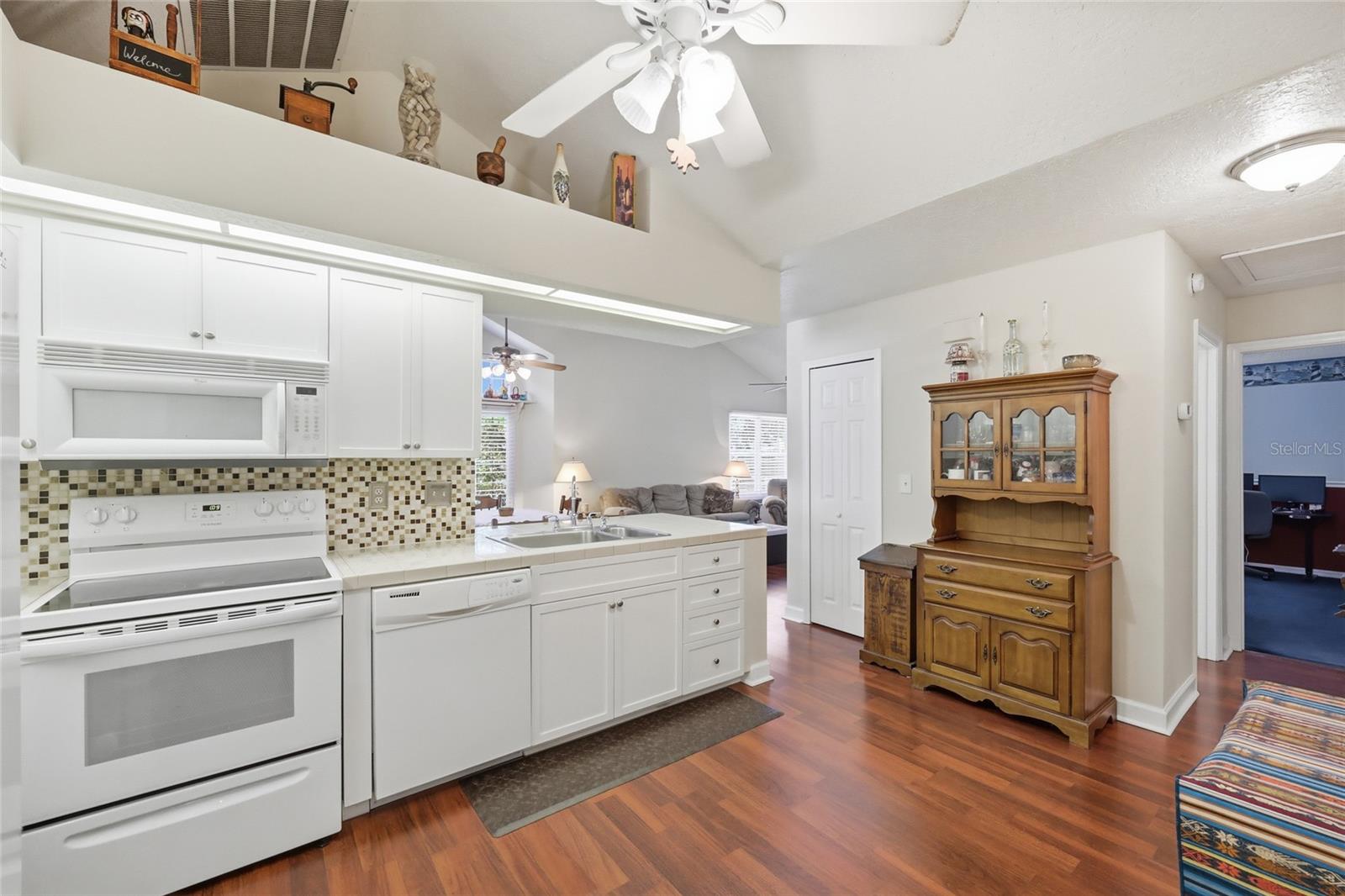 Image 21 of 42 For 3701 Holston Way