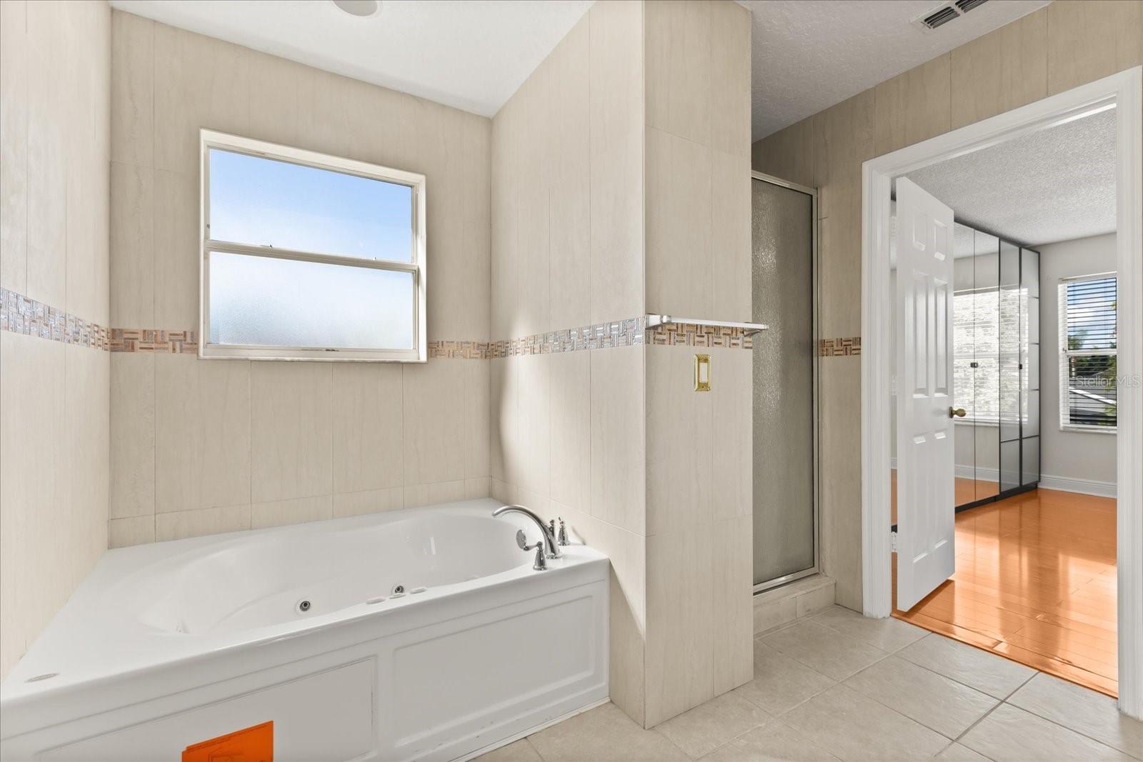 Image 49 of 53 For 821 Eastcliffe Court