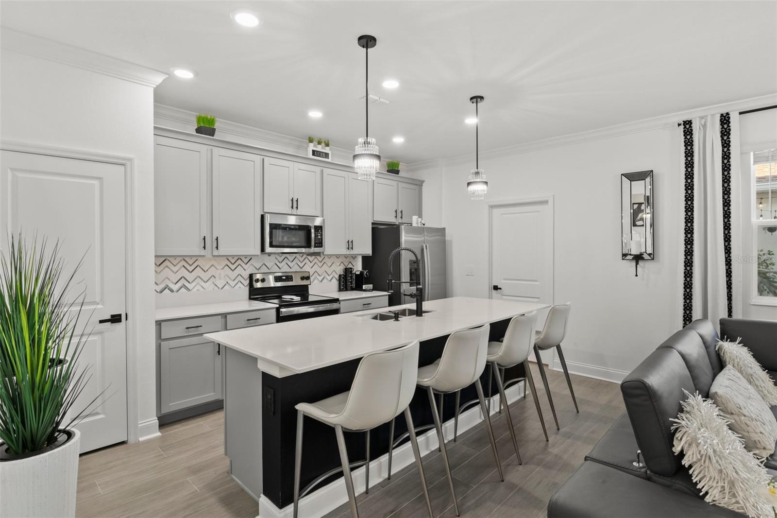 Image 10 of 29 For 1719 Cross Prairie Parkway