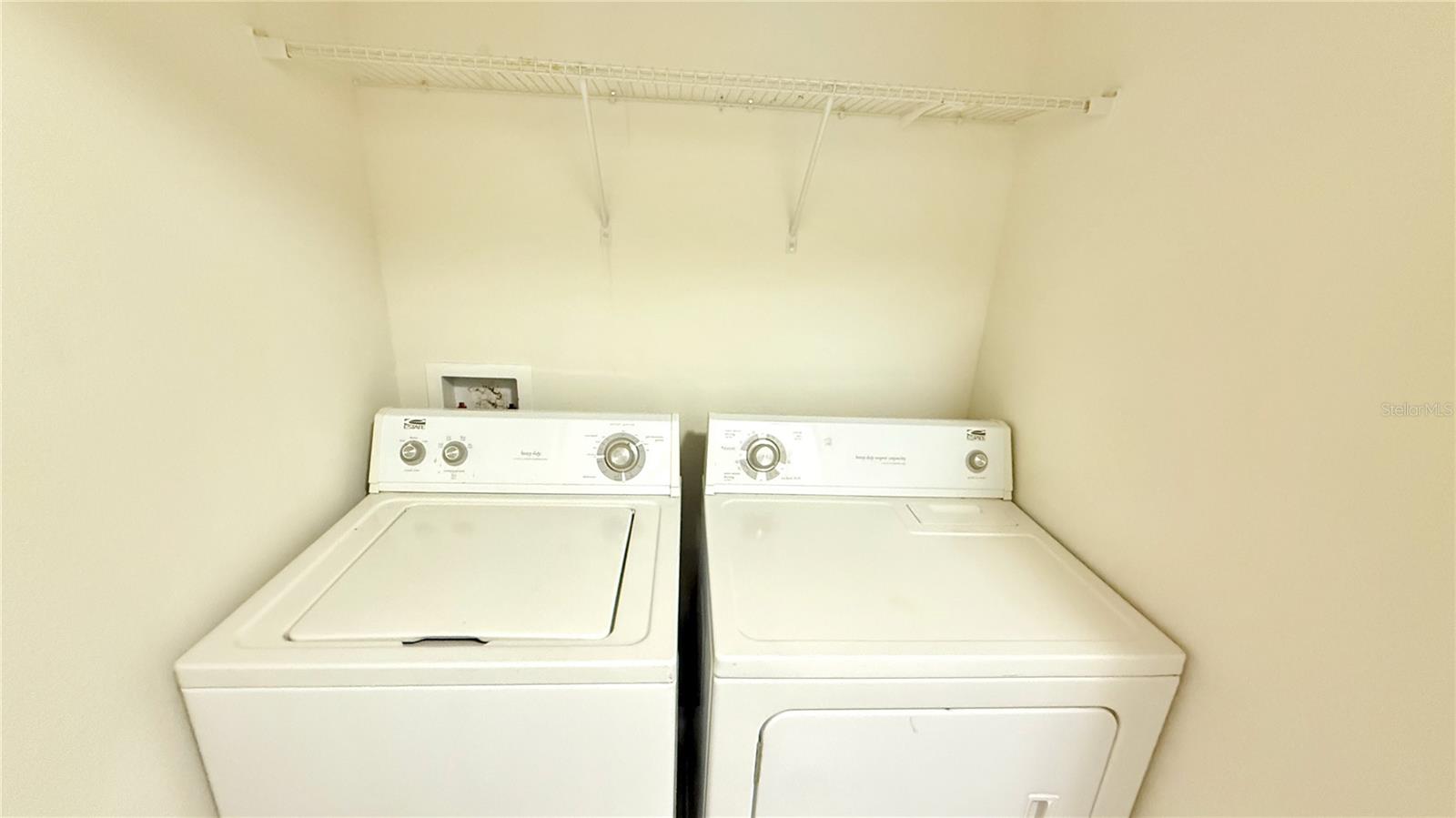 Image 28 of 36 For 7580 Aloma Pines Court