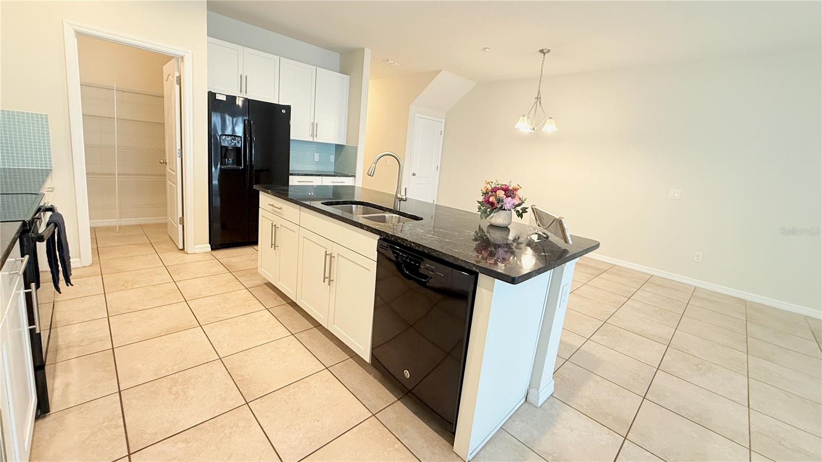 Image 7 of 36 For 7580 Aloma Pines Court