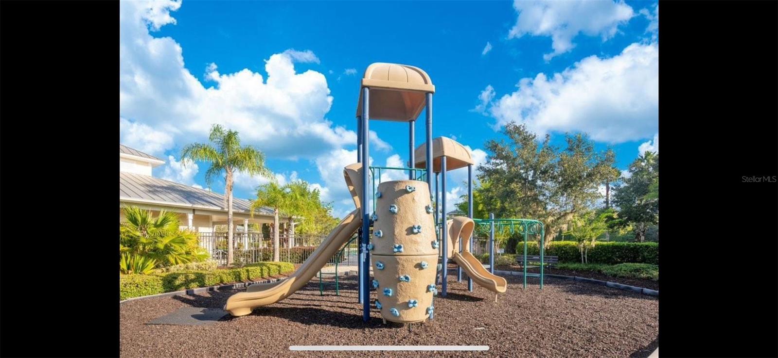 Image 20 of 21 For 8174 Enchantment Drive 1601