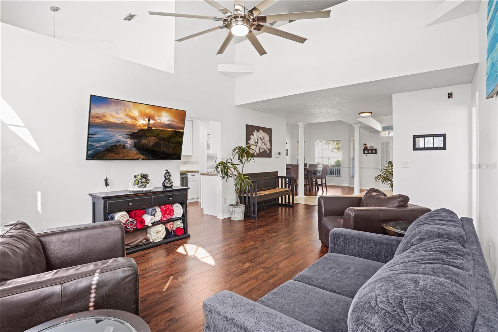 Image 12 of 52 For 6222 Courtney Cove