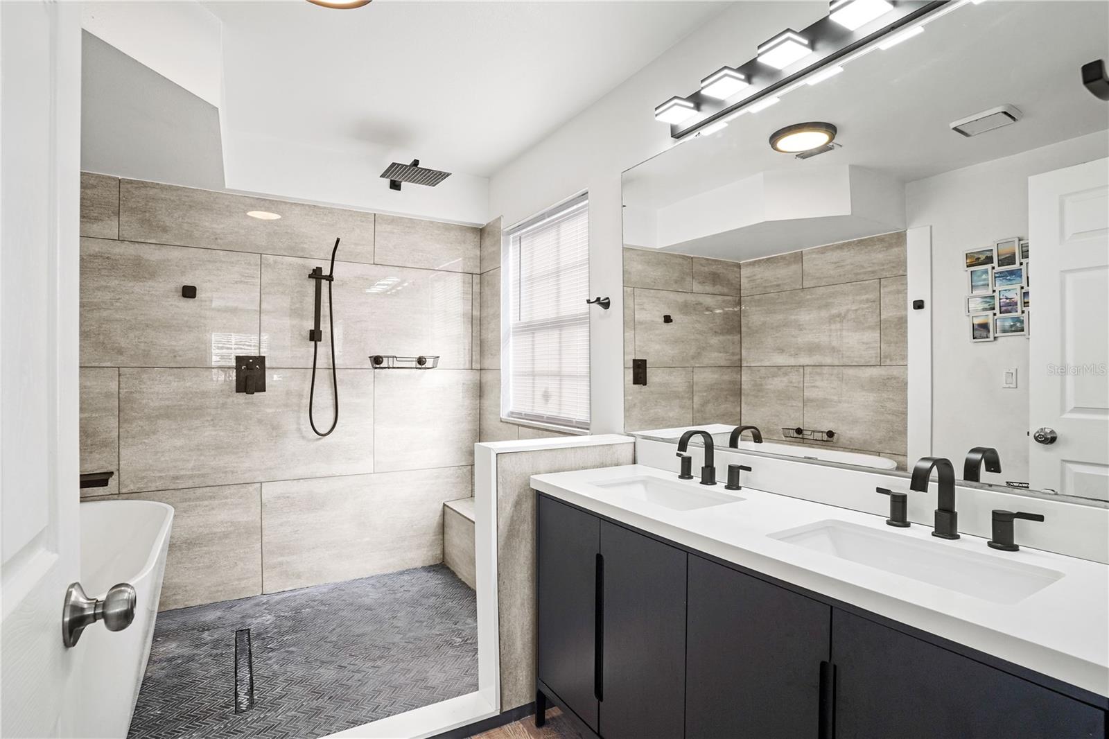 Image 24 of 52 For 6222 Courtney Cove