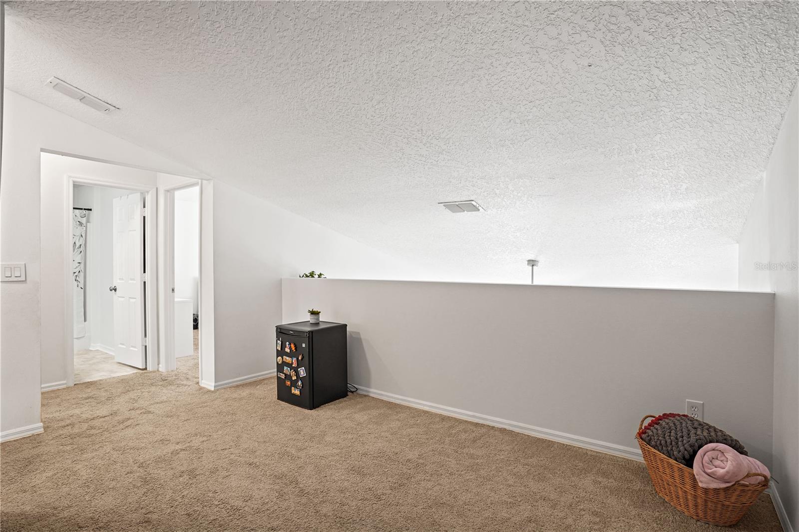 Image 30 of 52 For 6222 Courtney Cove