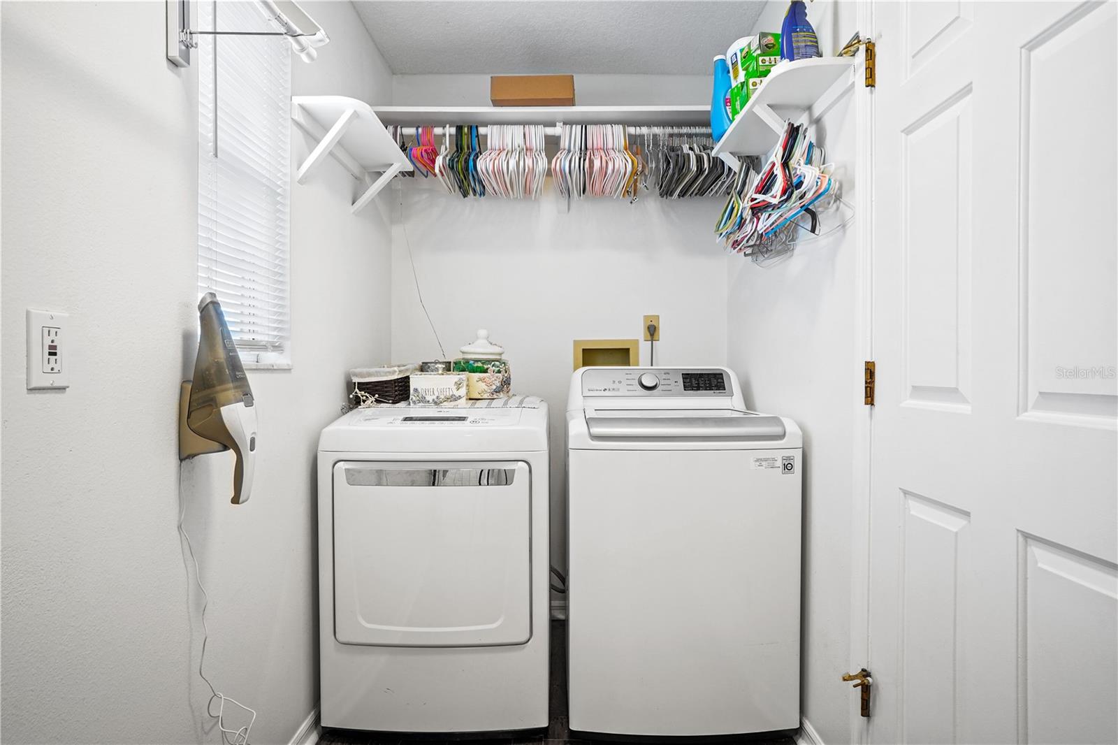 Image 36 of 52 For 6222 Courtney Cove