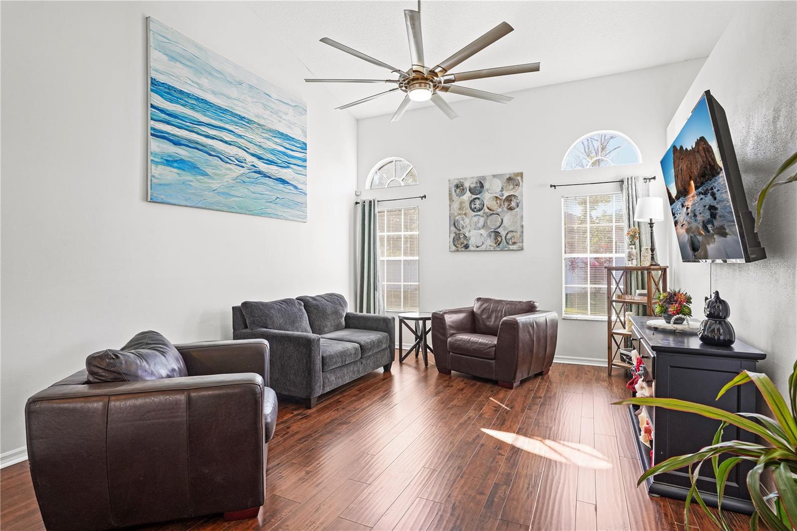 Image 9 of 52 For 6222 Courtney Cove