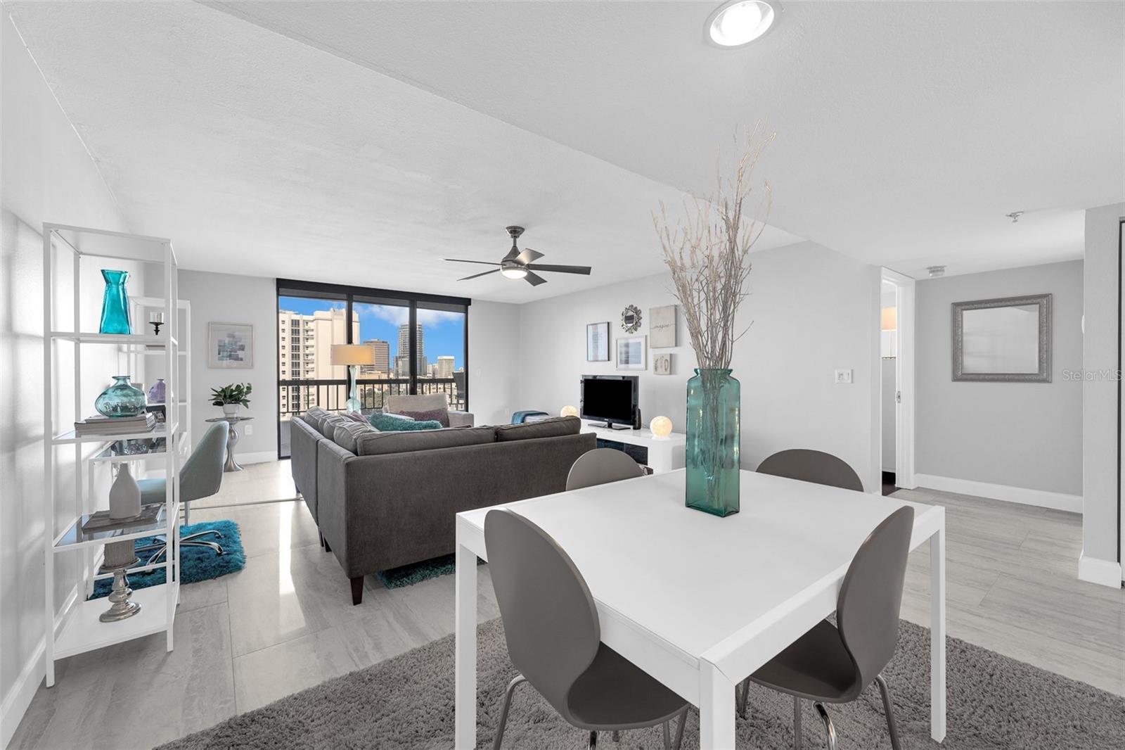 Image 19 of 38 For 530 Central Boulevard 1402