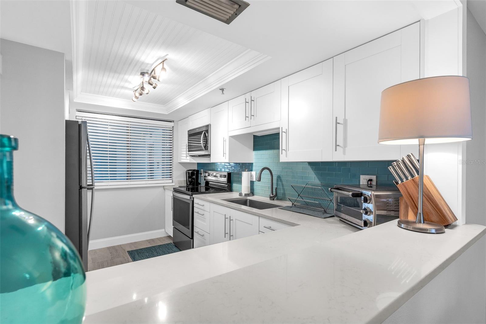 Image 21 of 38 For 530 Central Boulevard 1402