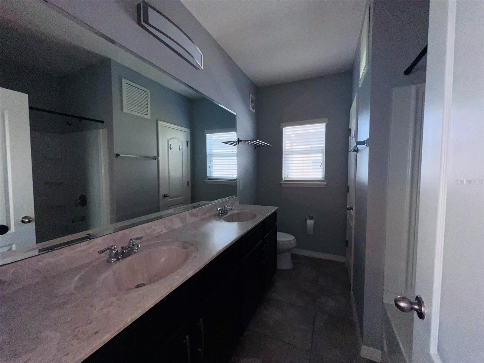 Image 17 of 20 For 6536 Goldenrod Road 67b