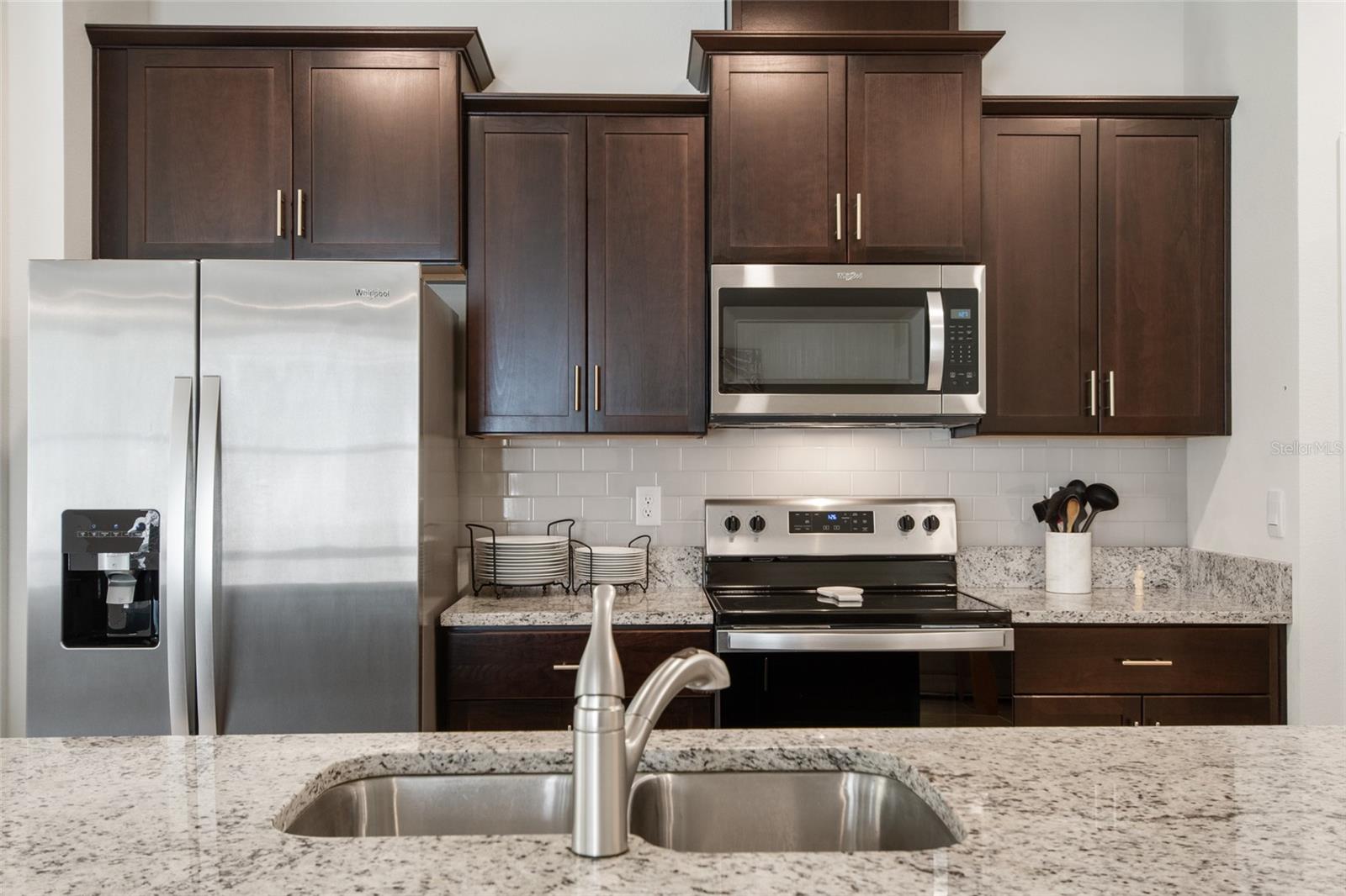 Image 10 of 55 For 2033 Rankin Street