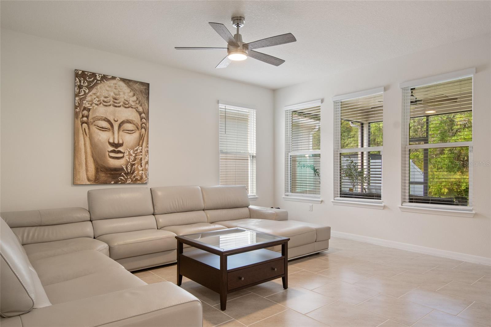 Image 15 of 55 For 2033 Rankin Street