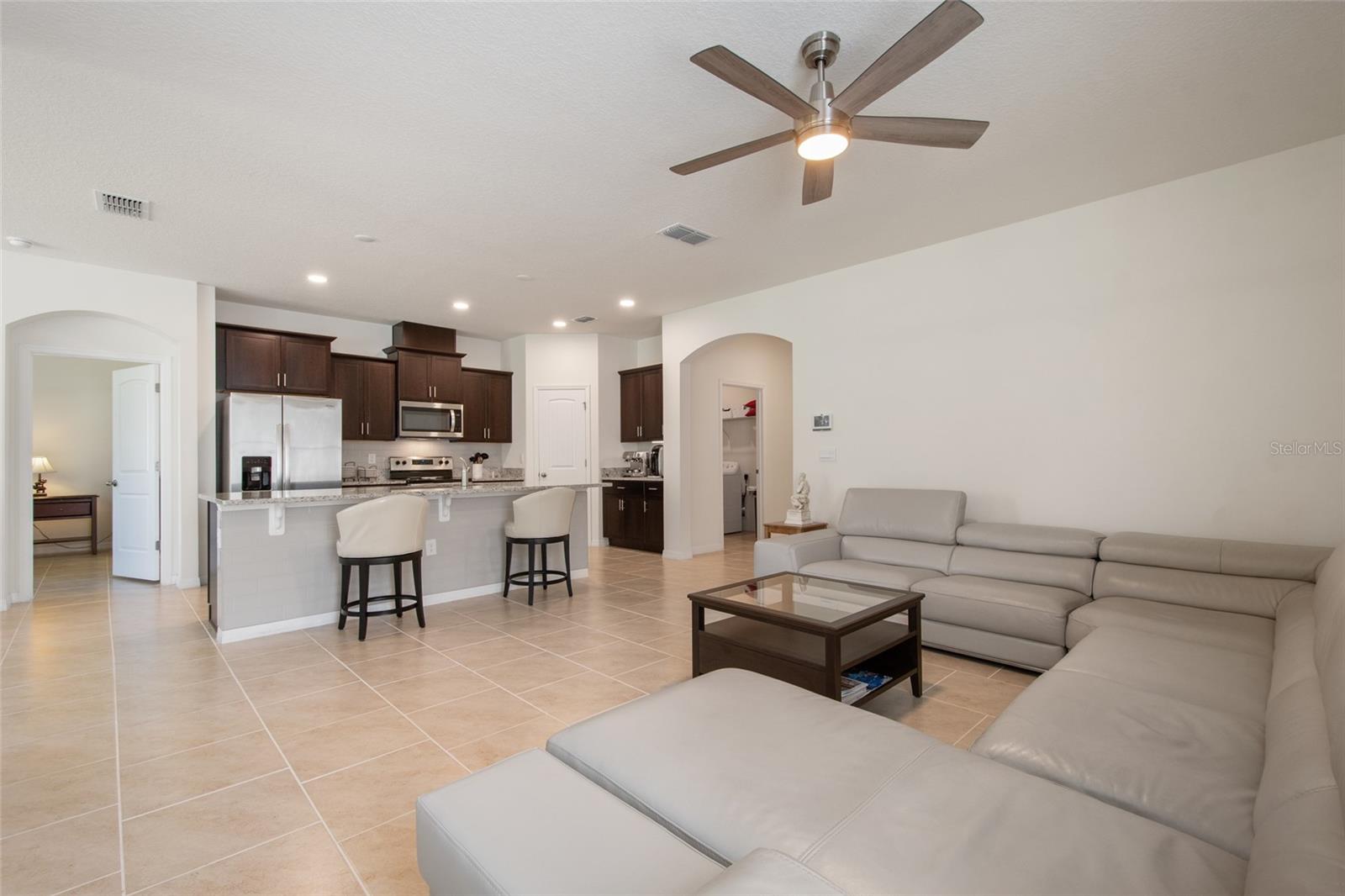 Image 16 of 55 For 2033 Rankin Street