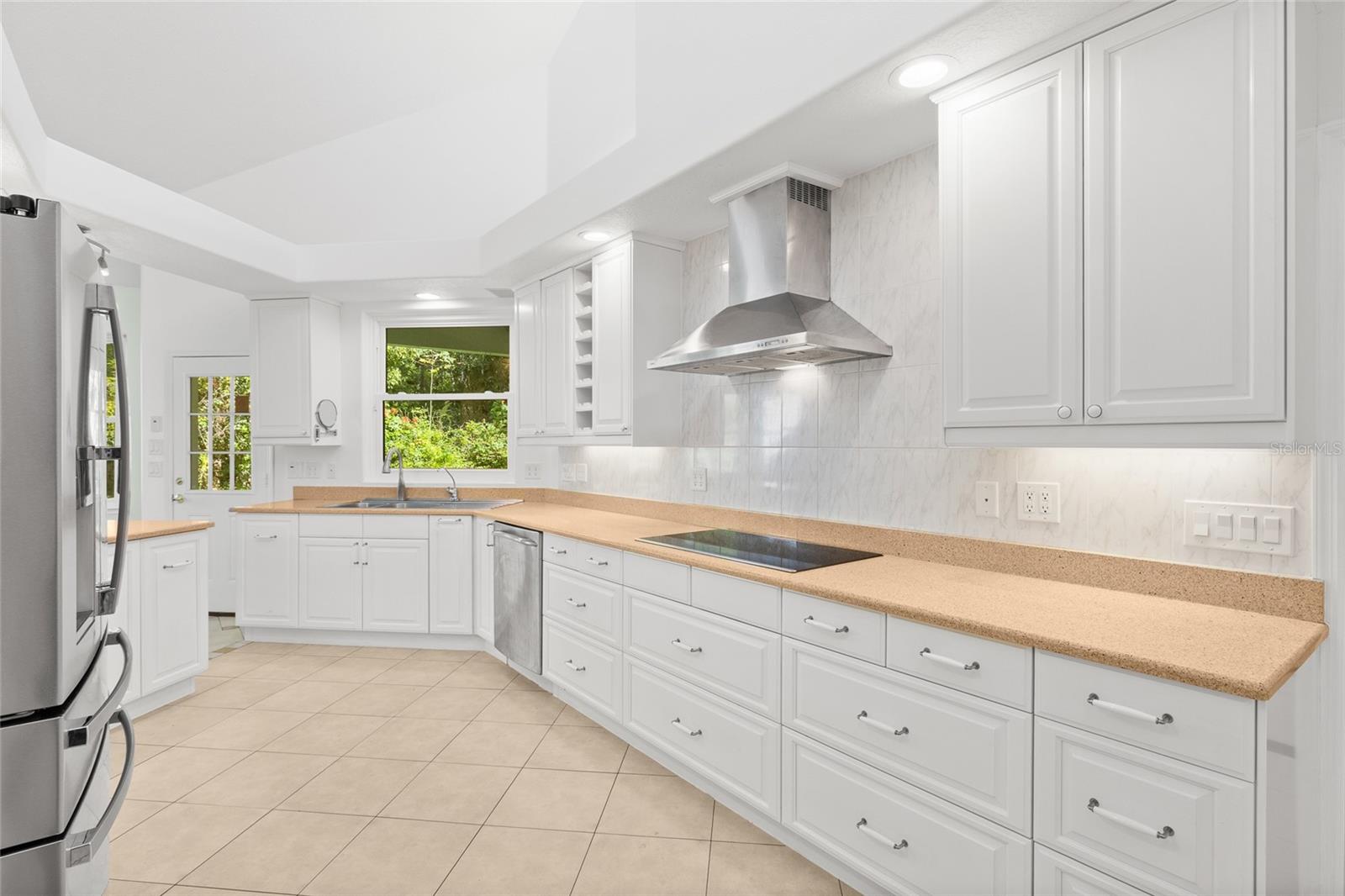 Image 36 of 55 For 4800 Dike Road