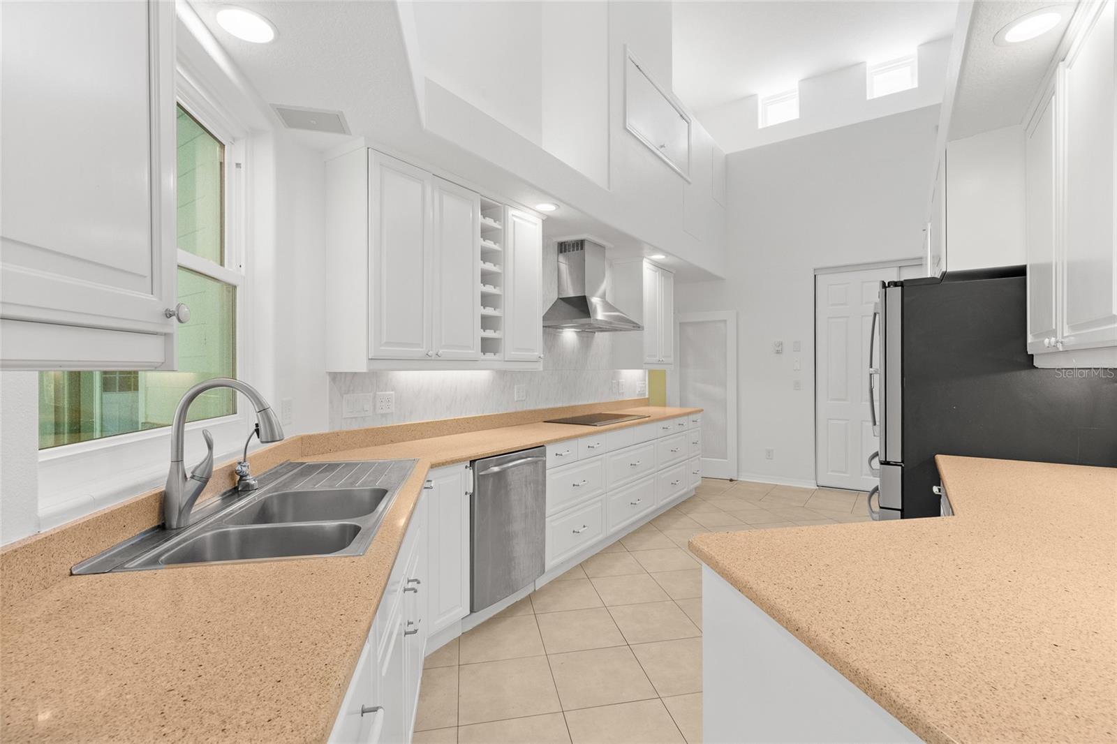 Image 37 of 55 For 4800 Dike Road