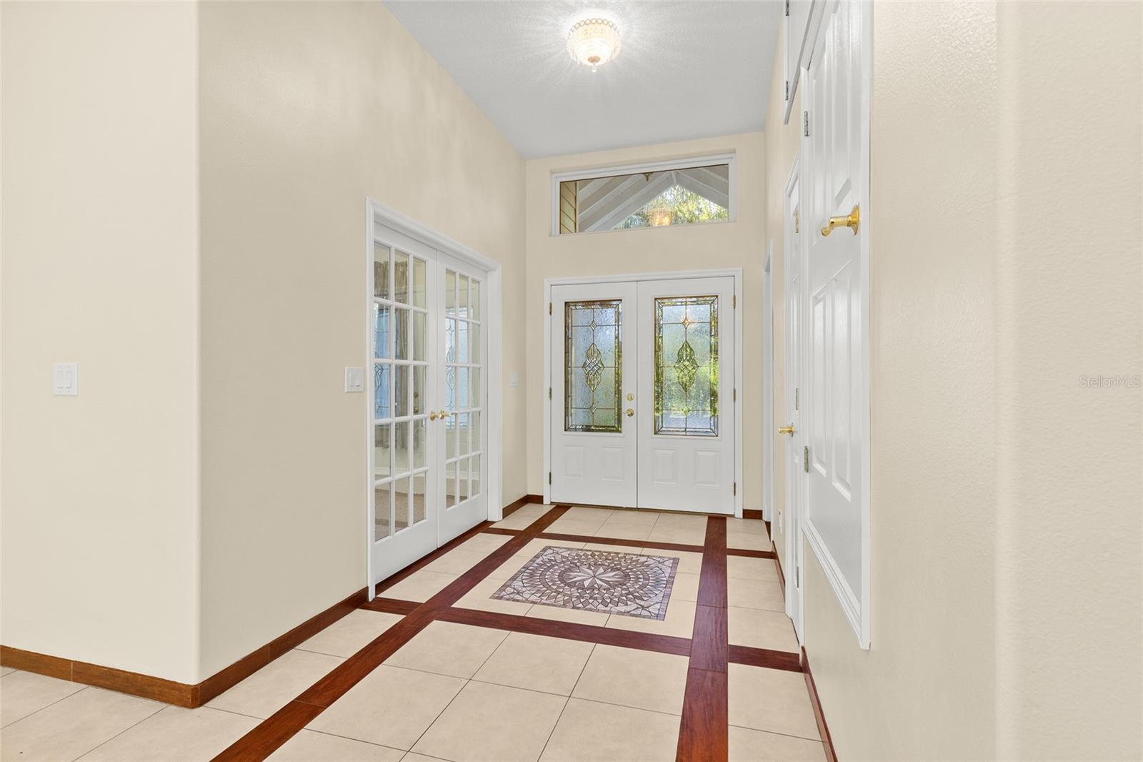 Image 4 of 55 For 4800 Dike Road