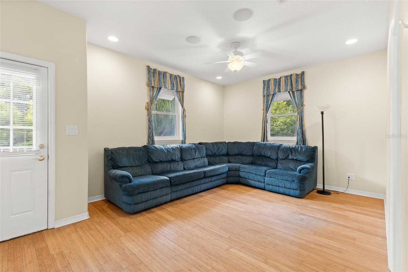 Image 41 of 55 For 4800 Dike Road