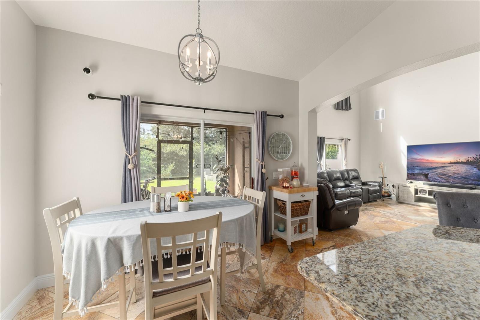 Image 14 of 44 For 4089 Navigator Way