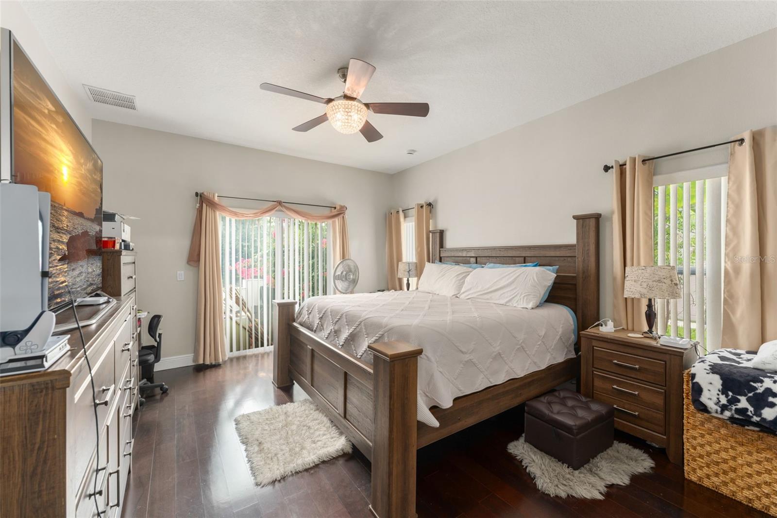 Image 21 of 44 For 4089 Navigator Way