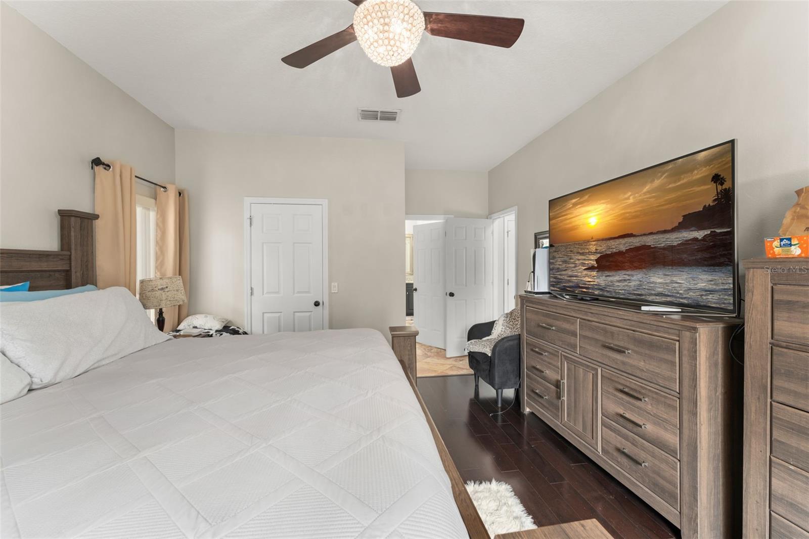 Image 23 of 44 For 4089 Navigator Way