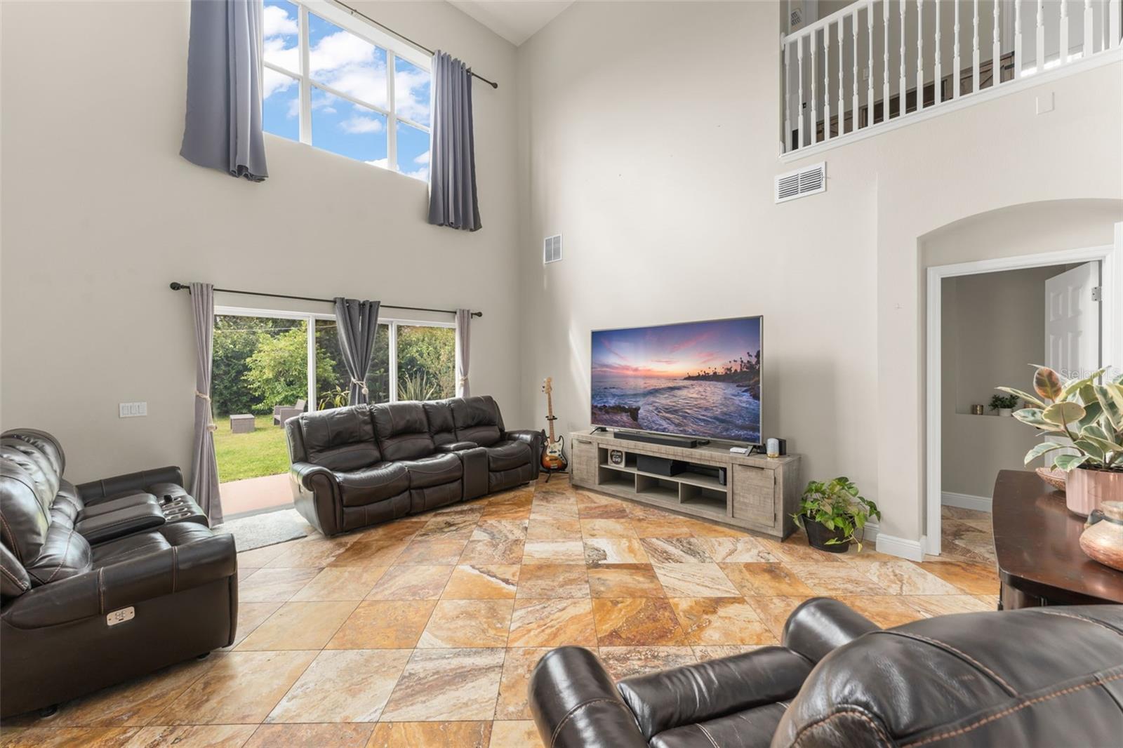 Image 3 of 44 For 4089 Navigator Way