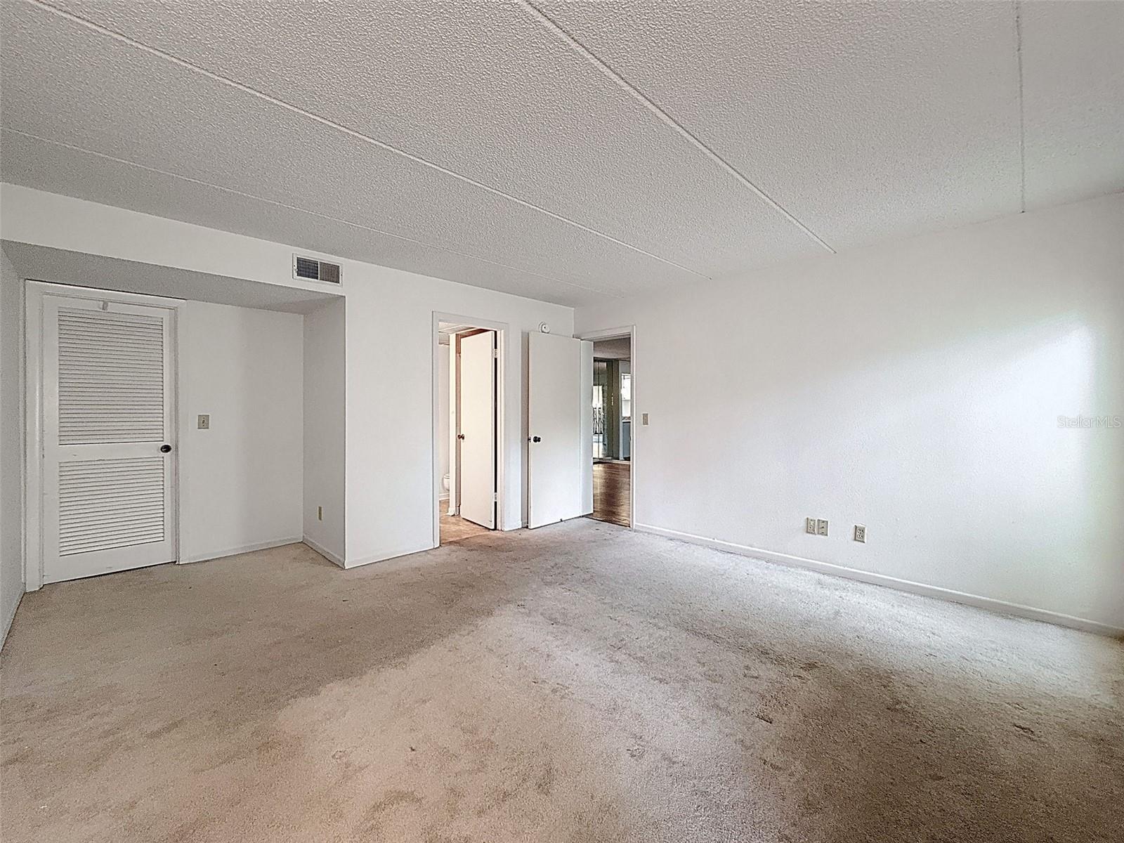 Image 17 of 29 For 1200 Tarpon Woods Blvd  L4