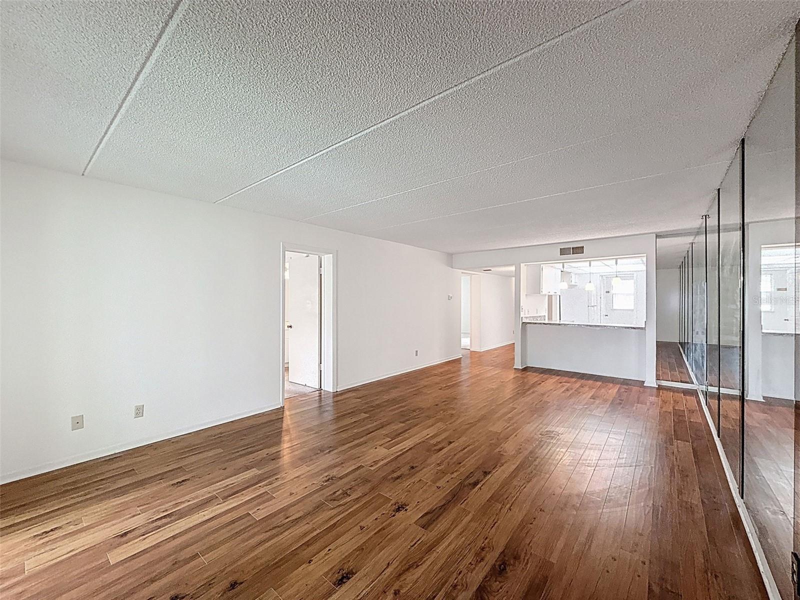 Image 9 of 29 For 1200 Tarpon Woods Blvd  L4