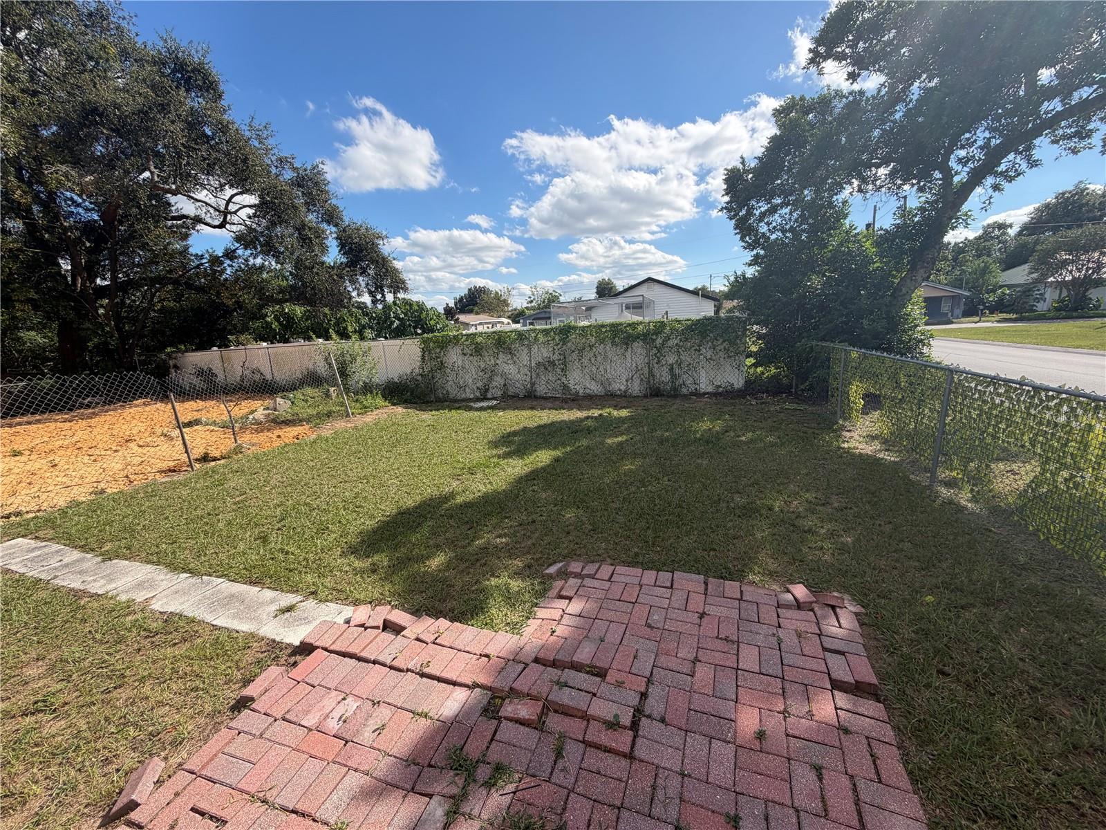 Image 10 of 12 For 1239 Avenue K