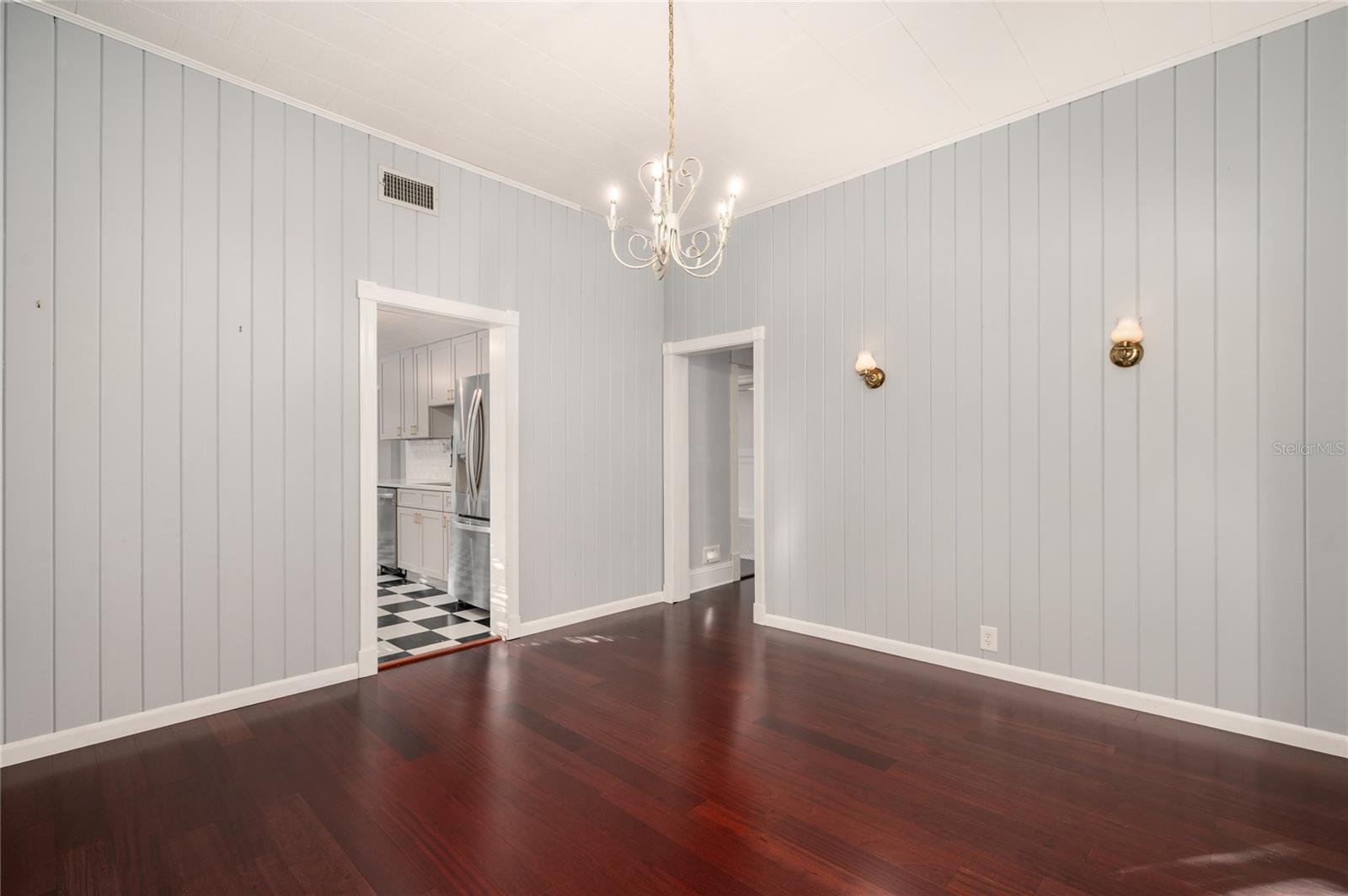 Image 12 of 45 For 40 Smith Street