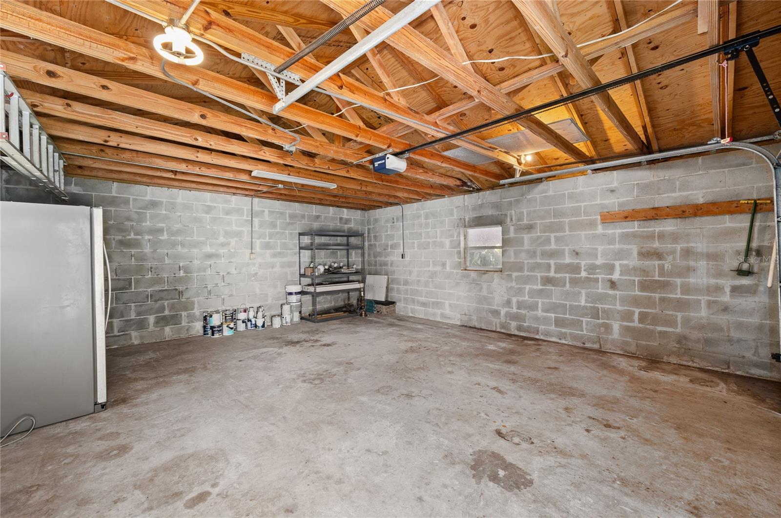 Image 30 of 45 For 40 Smith Street