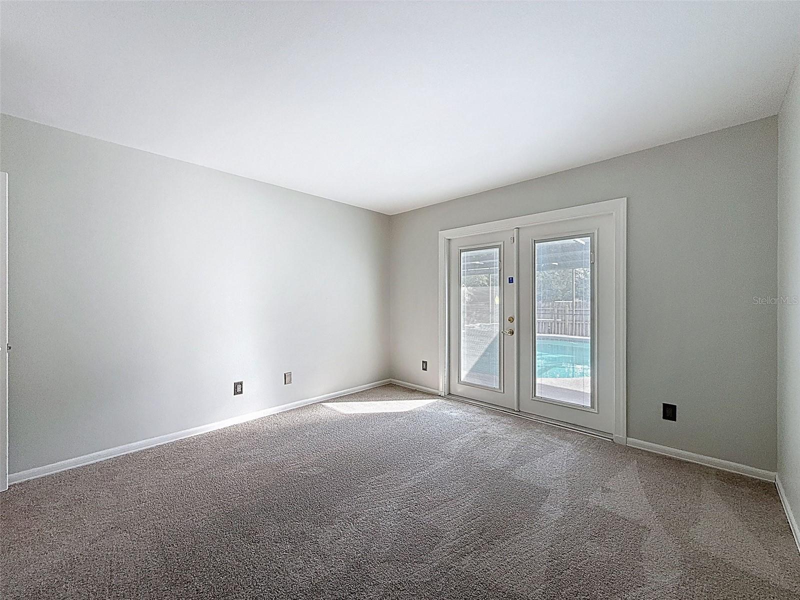 Image 29 of 51 For 2959 Deer Run S