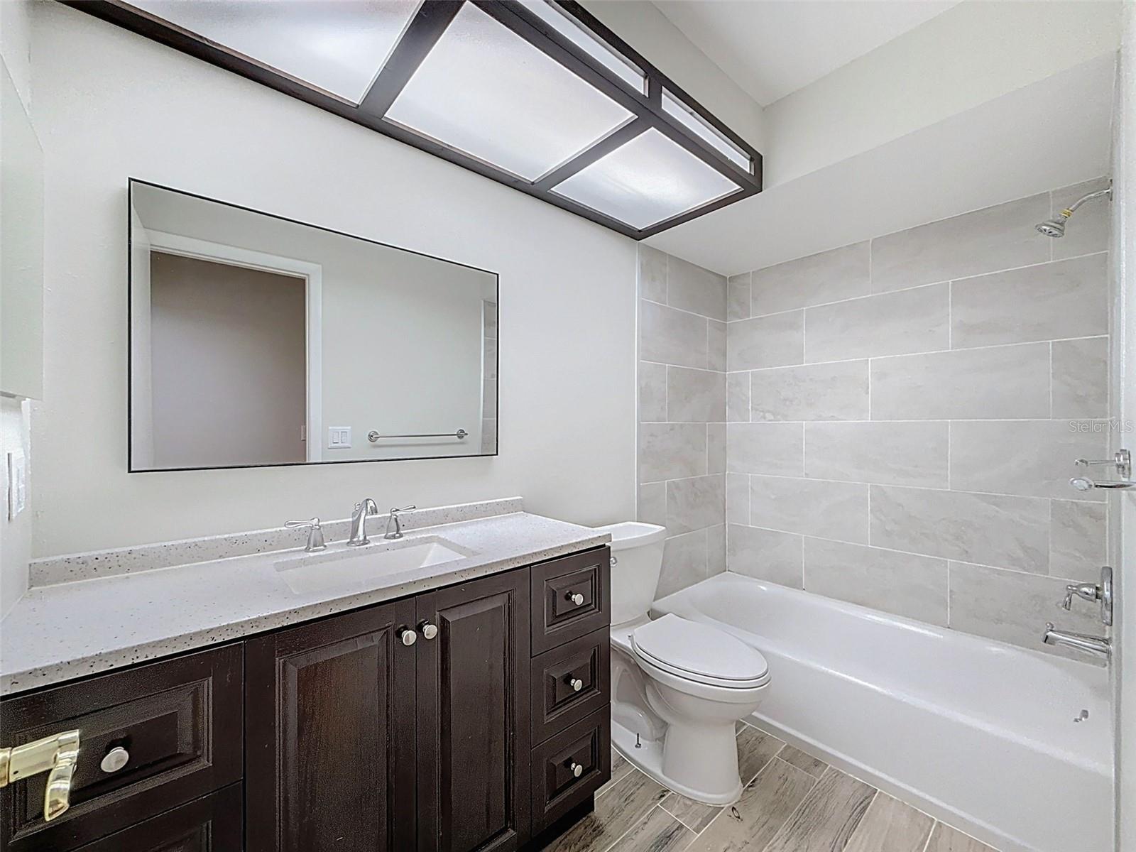 Image 40 of 51 For 2959 Deer Run S