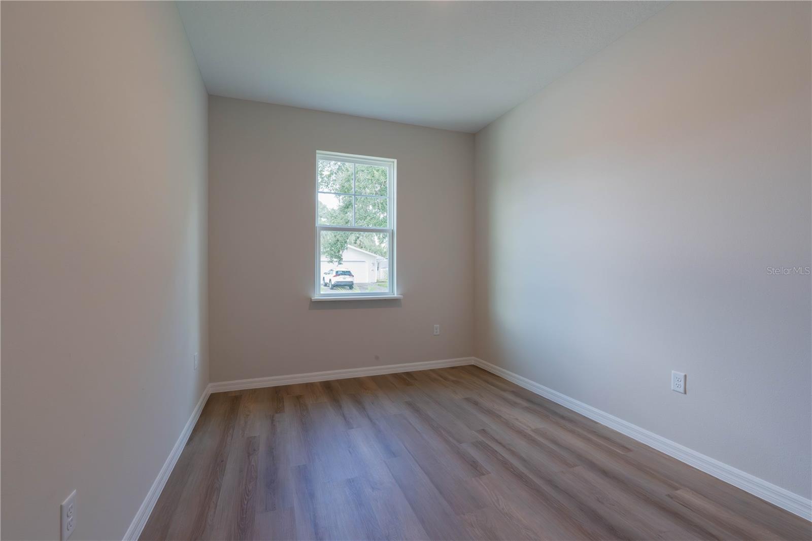 Image 17 of 47 For 1 Ginger Circle