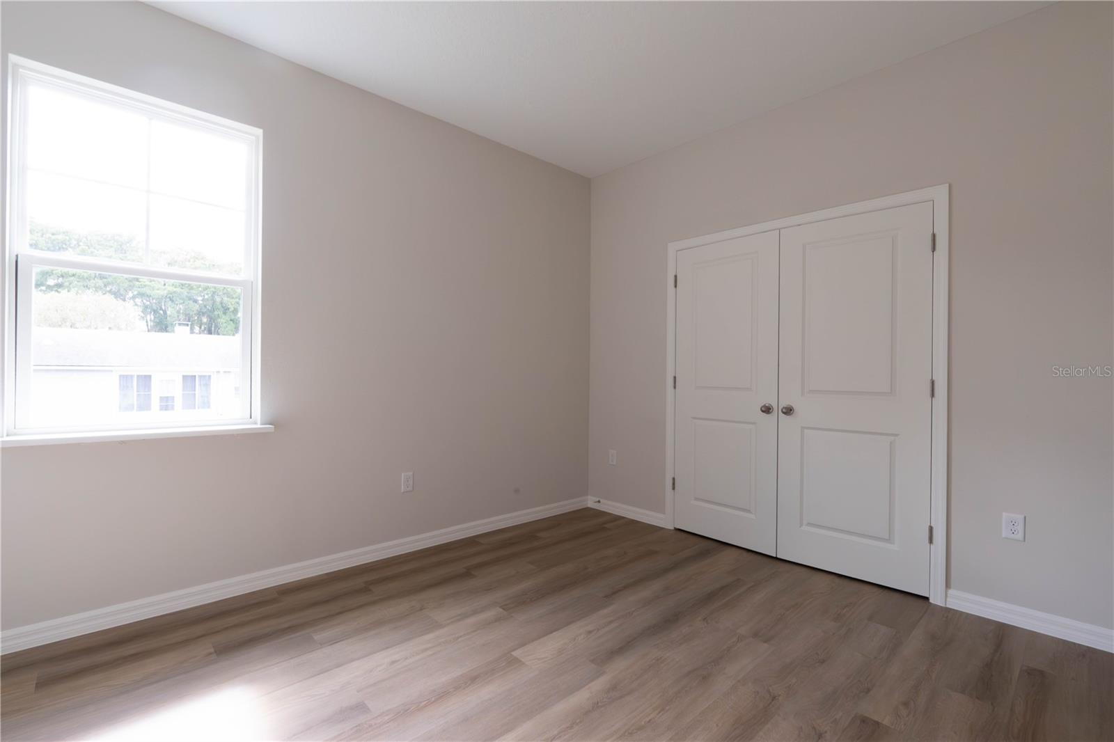 Image 27 of 47 For 1 Ginger Circle