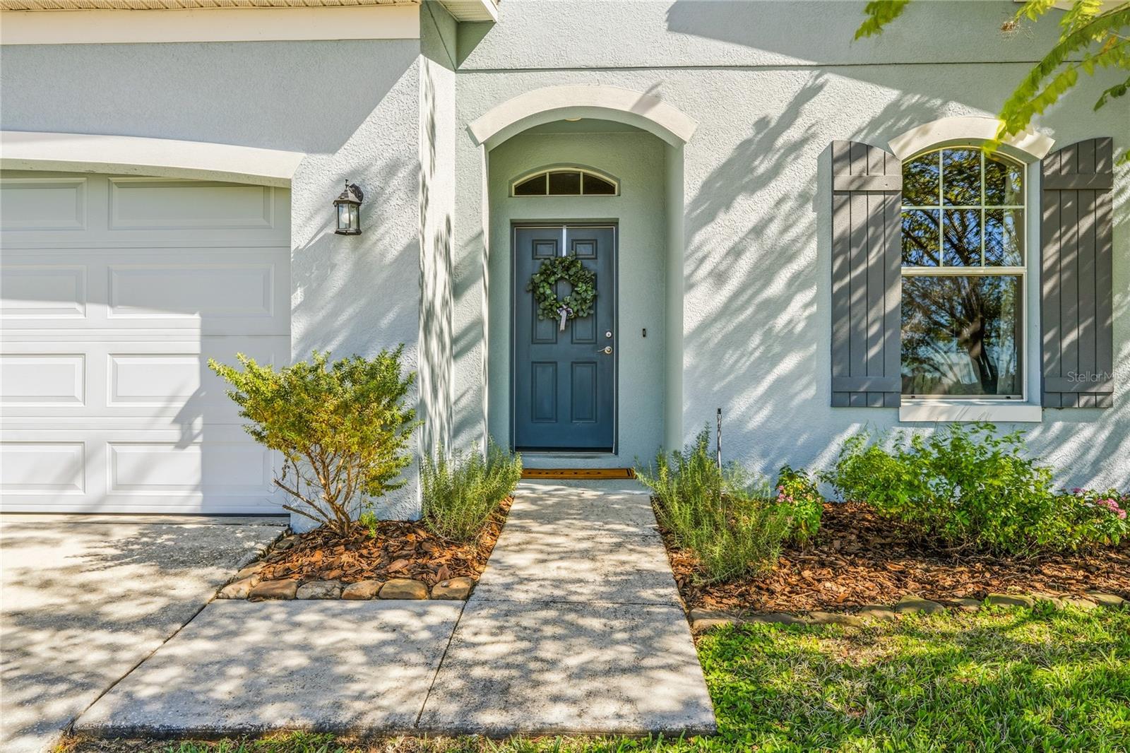 Image 2 of 58 For 842 Oxbow Road