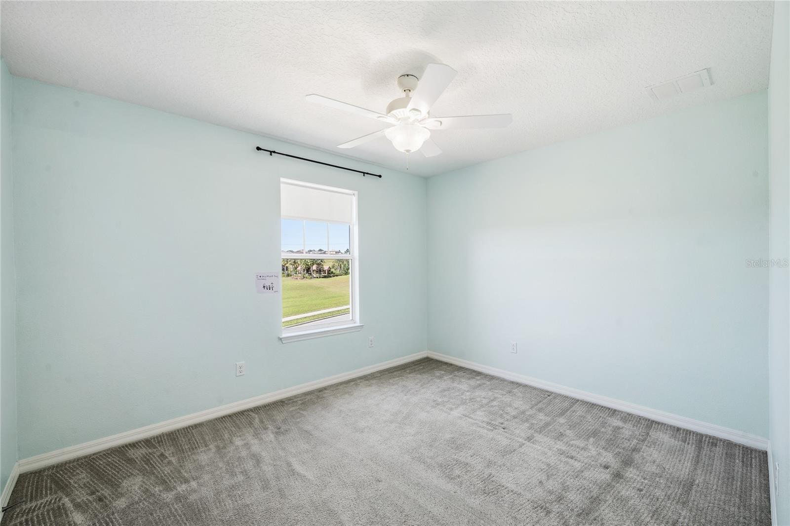 Image 34 of 58 For 842 Oxbow Road