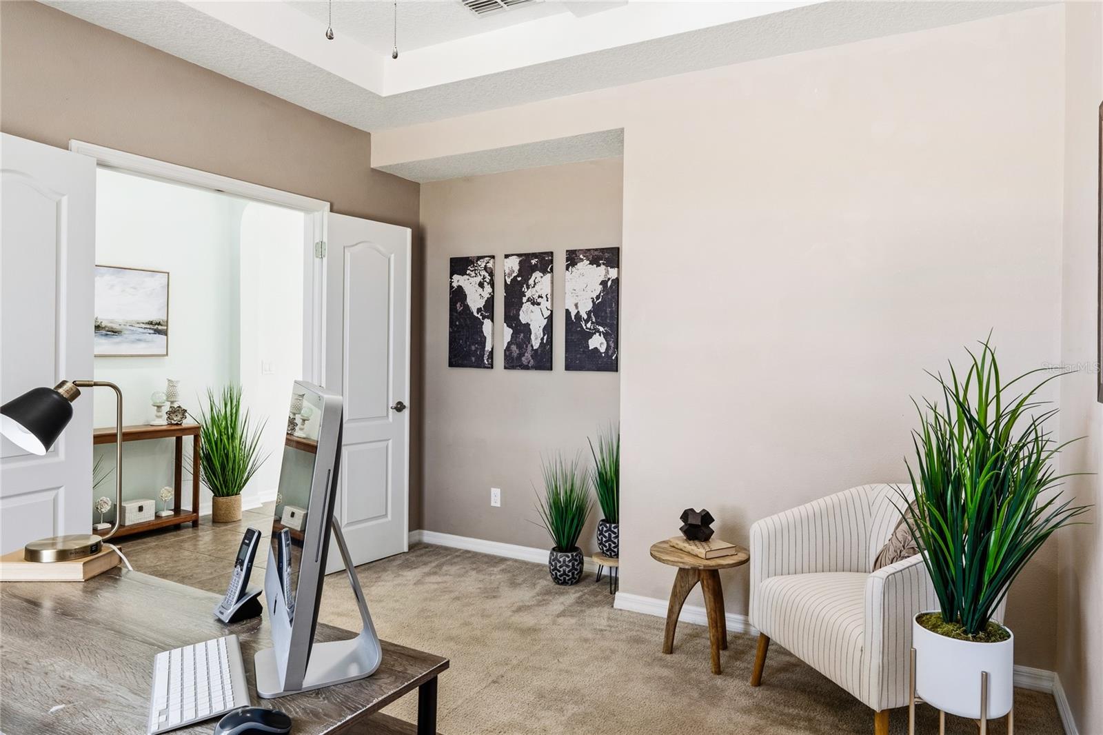 Image 5 of 58 For 842 Oxbow Road