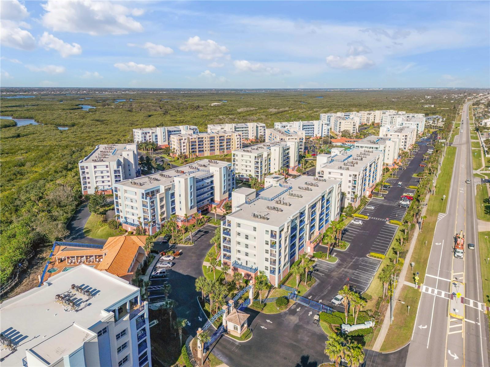 Image 32 of 59 For 5300 Atlantic Avenue 2-501