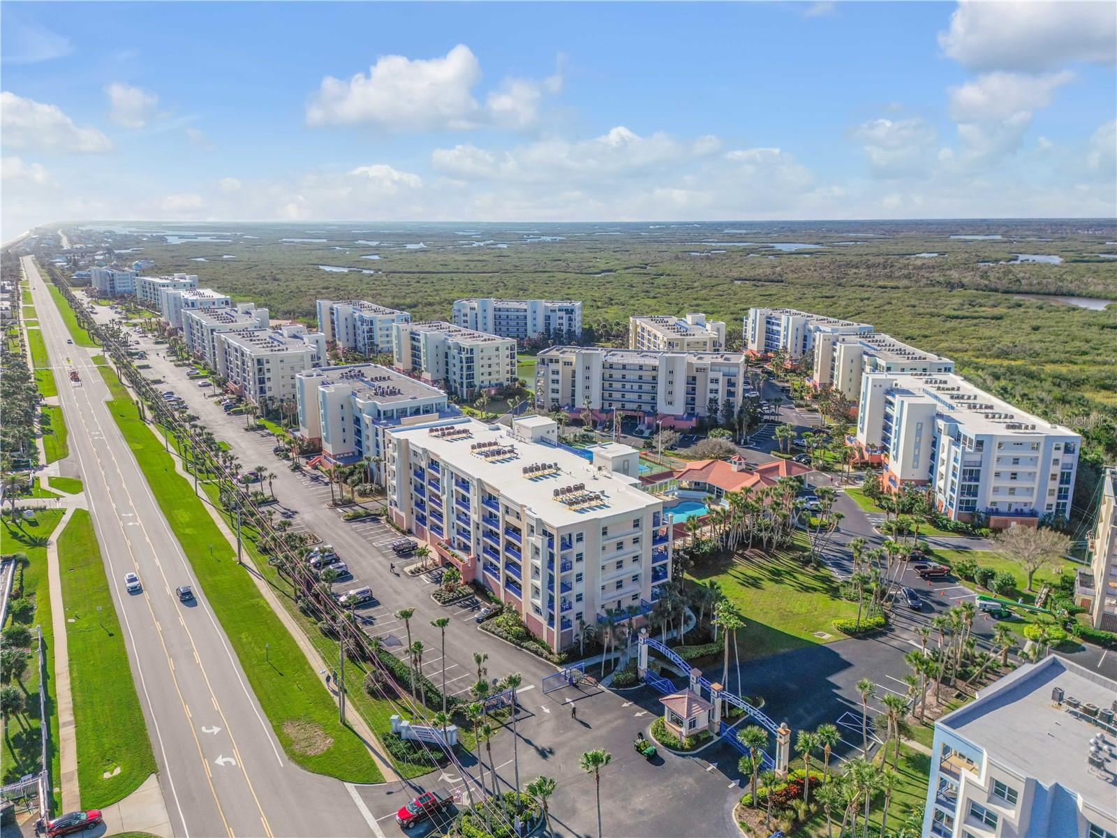 Image 35 of 59 For 5300 Atlantic Avenue 2-501