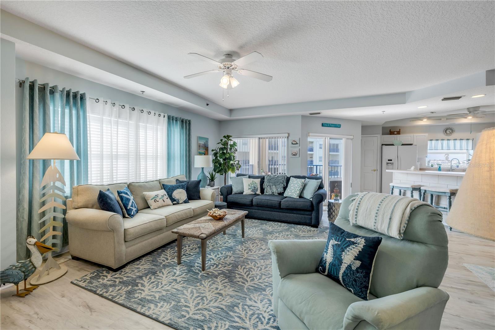 Image 4 of 59 For 5300 Atlantic Avenue 2-501