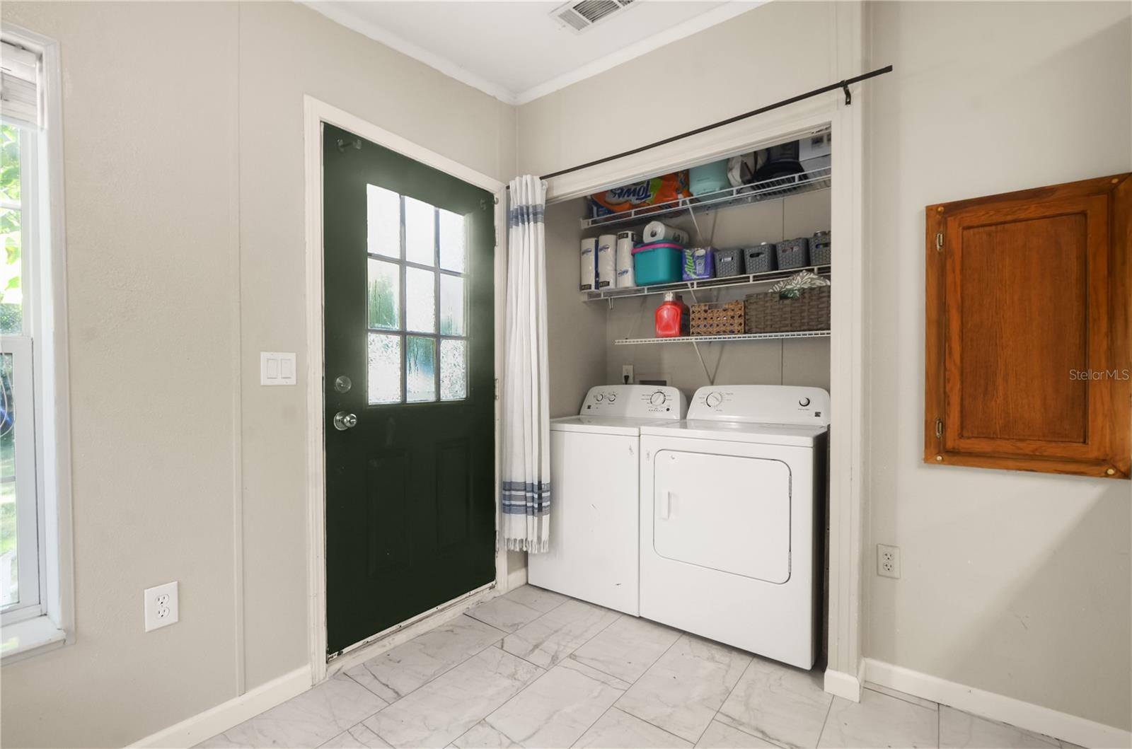 Image 12 of 28 For 1305 Groveland Avenue